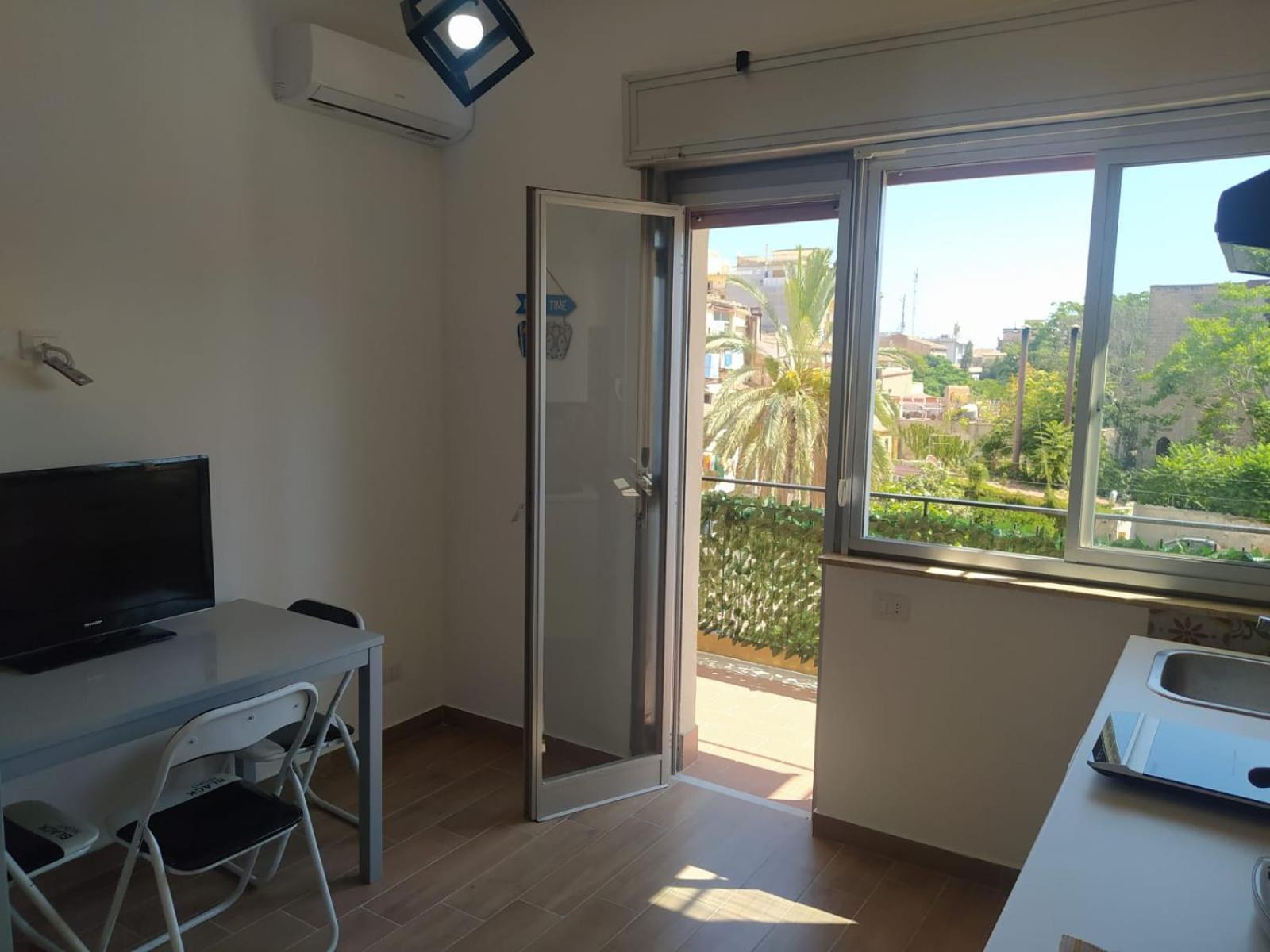 Aziza House Bed & Breakfast Palermo Exterior photo